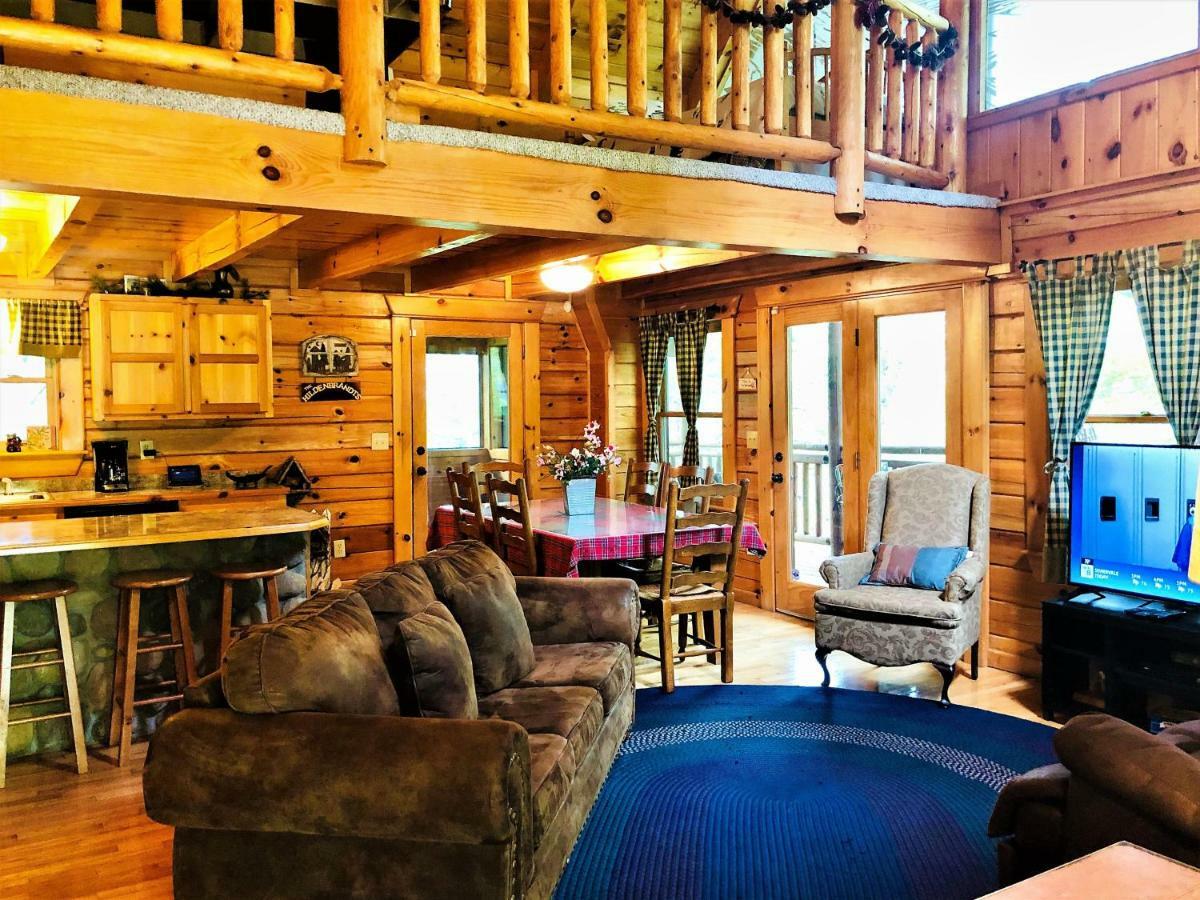 Bear Pleasures Cabin Villa Gatlinburg Buitenkant foto